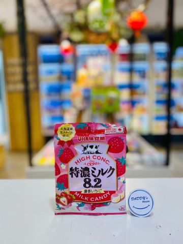 Kẹo sữa dâu Tokuno UHA - Nhật (58g)