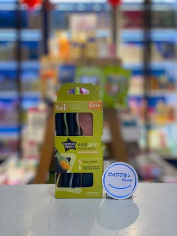 Bộ 5 muỗng tập ăn bề mặt kháng khuẩn Easigrip Tommee Tippee (6th)