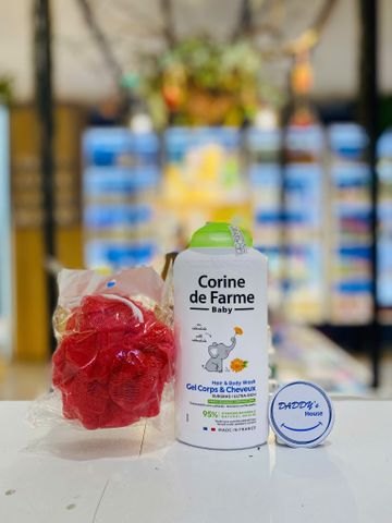 Gel tắm gội 2 in 1 Corine de Farme - Hương hoa cúc - NK (250ml)
