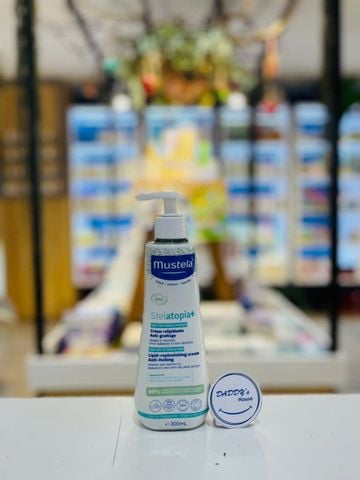 Kem dưỡng da chàm, ngừa ngứa Mustela Stelatopia + NĐ (300ml)