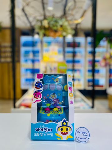 Đồ chơi bắt trộm có đèn nhạc Baby Shark (6 tuổi)