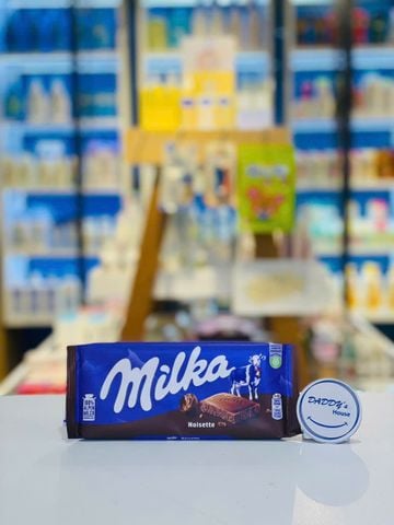 Thanh socola sữa hạt phỉ Milka - Đức (90g)