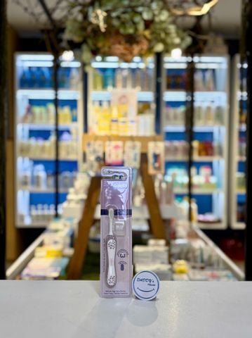 Bàn chải đánh răng Chicco - Màu tím hồng (6-36 tháng)