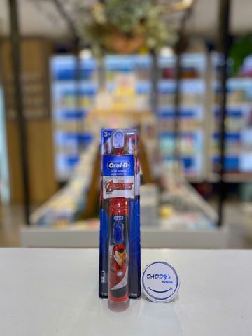 Bàn chải điện Oral - B Marvel Avengers (3 tuổi)
