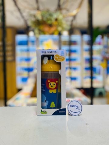 Bình uống nước Kuku Animals - Màu xanh (500ml)