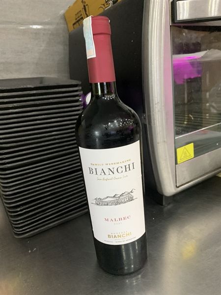 WI.R- Bodegas Bianchi Malbec 14.5% 750ml T12