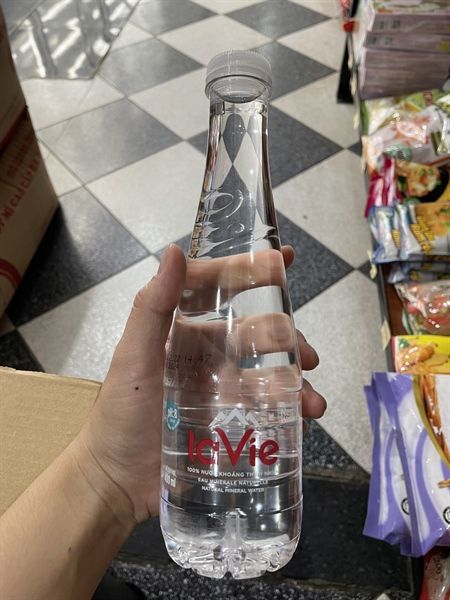 BW.W- Natural Mineral Water Lavie 400ml T11