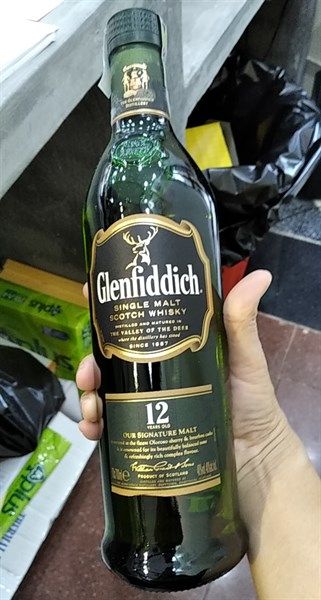 WI.WH- Single Malt Scotch Whisky 12 Glenfiddich 700ml ( Bottle )