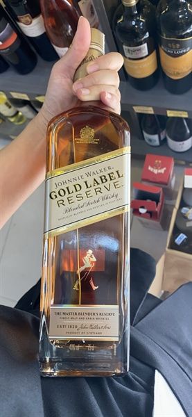 WI.WH- Johnnie Walker Gold Label Reserve 40% 750ml T7