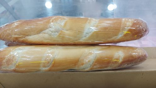 BA- Bánh mì Việt Nam 50g - Vietnamese Long Baguette Bread Moon Milk ( pcs )