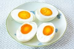 EG- Salted Duck Egg 13g*10pcs (Trứng vịt muối size lớn)