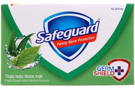 PU- Fresh Green With Herbal Extract Safeguard 130g T4