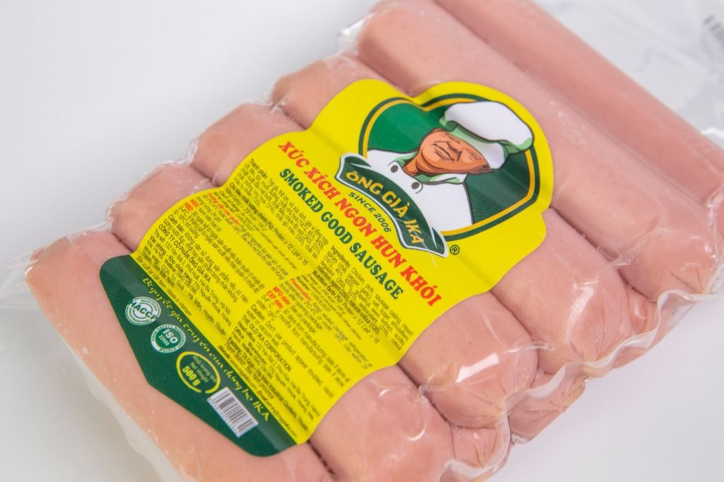 ME.SS- Xúc xích xông khói Ông Già IKA 500g - Smoked Good Sausage Ông Già IKA 500g ( pack )