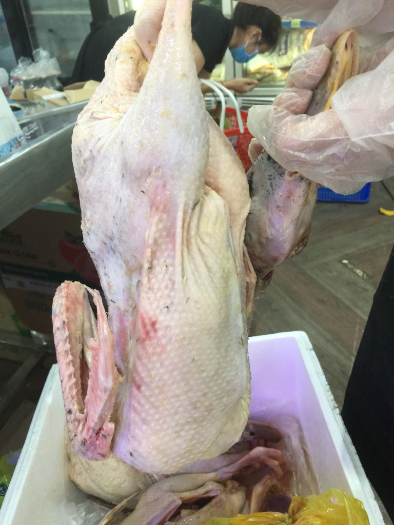 ME.C- Vịt Nguyên con ( giá 1kg ) - Đà Nẵng - Fresh Whole Duck ( kg )