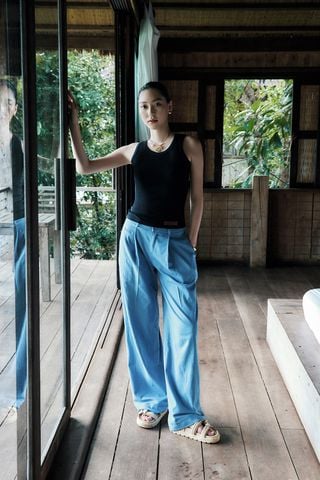 The Daily ribbed stretch-cotton tank - Pleated Denim Wide-leg Pants