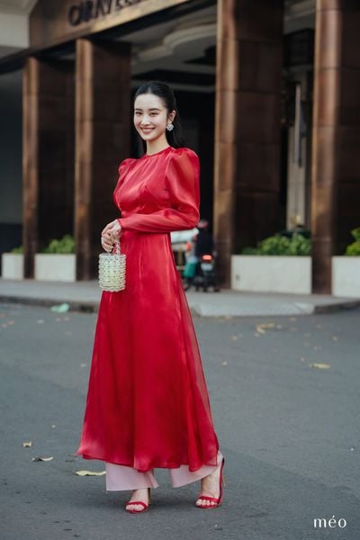MEO STORE on Instagram 𝗩Á𝗬 𝗖ƯỚ𝗜 𝗧𝗥Ễ 𝗩𝗔𝗜 Váy cưới trễ vai luôn  được các cô dâu yêu thích Với mẫu váy này nhà Meo đã rất tinh tế khi kết  hợp