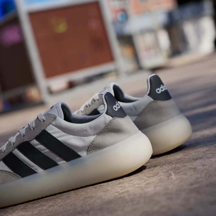  Giày Thể Thao Nữ ADIDAS Barreda Decode JR3101 