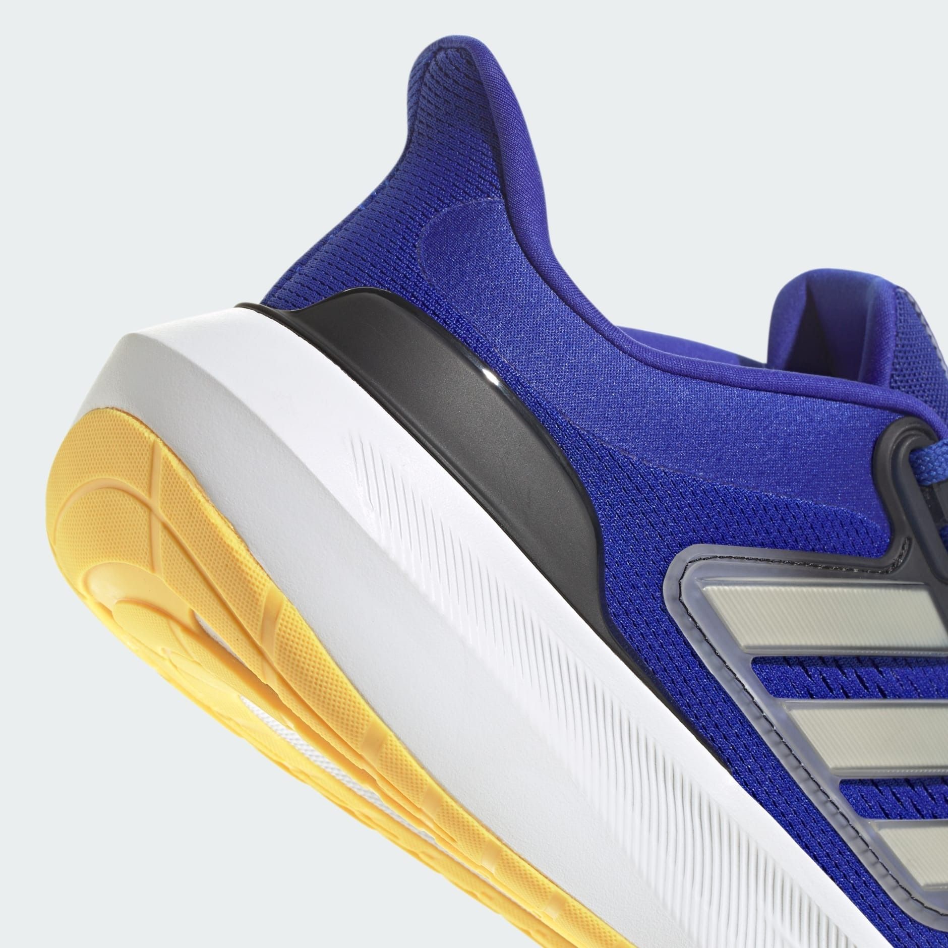  Giày Chạy Nam ADIDAS Ultrabounce IE0717 