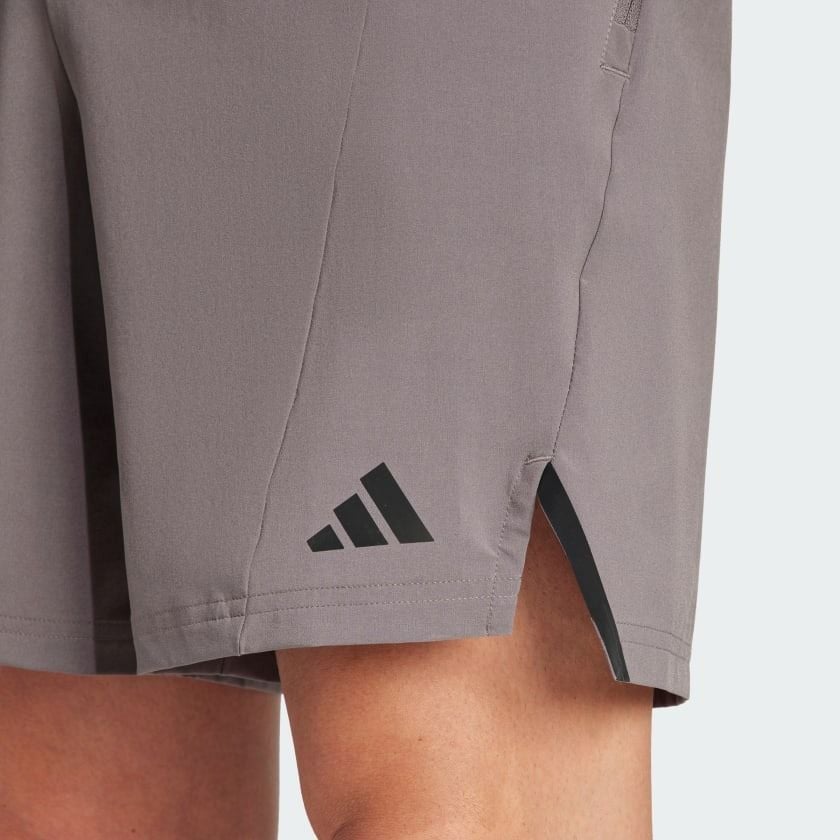  Quần Đùi Tập Luyện Nam ADIDAS D4T Short IS3832 