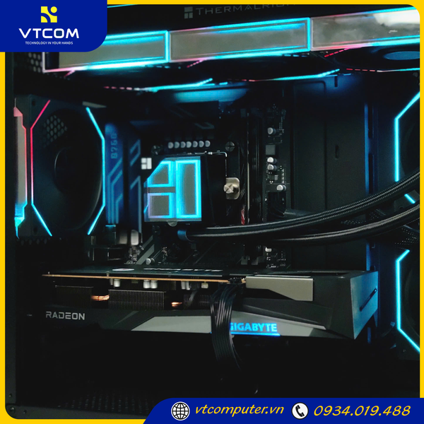 PC VTCOM x LUXURY x GAMING ( i5 14400F / 16GB / 256GB / RX 7600 8GB )