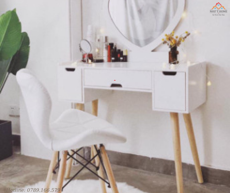 Bàn trang điểm CLARA