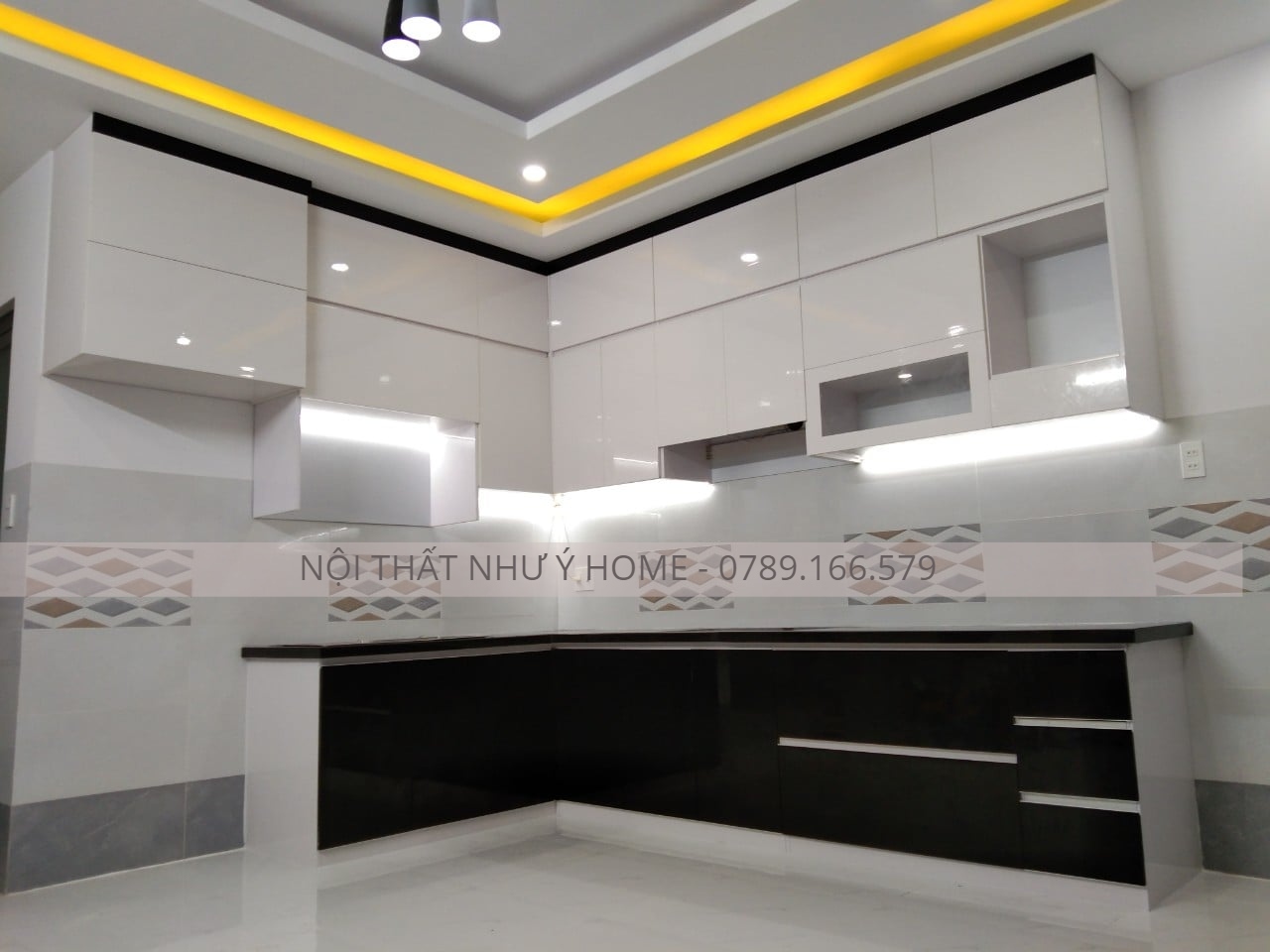 Tủ bếp nhựa Ecoplast ECO01