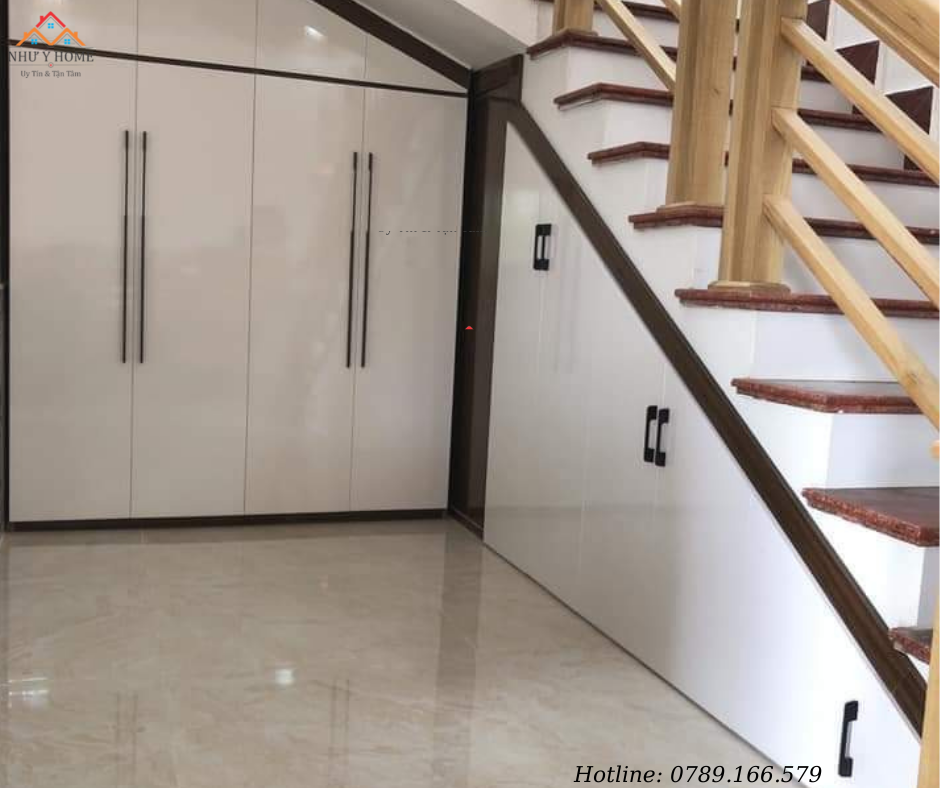 Tủ cầu thang CT2