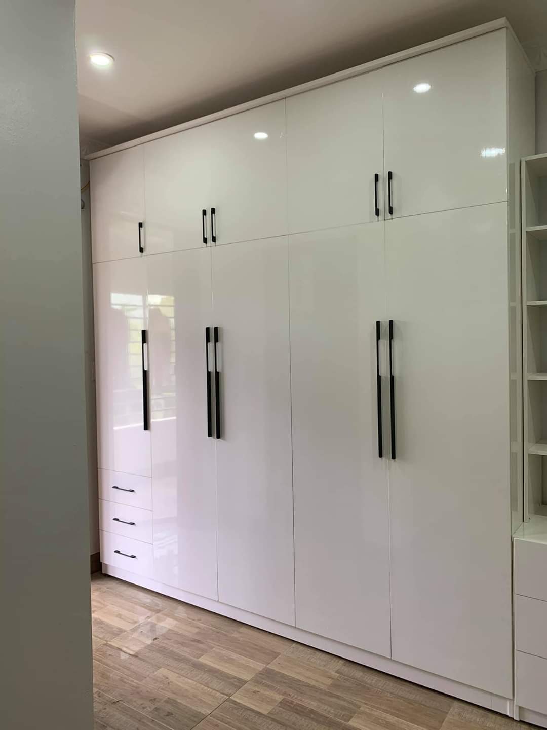 Tủ nhựa Vincoplast VICO23