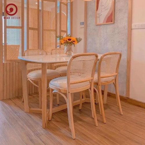  BAC-73 Bộ bàn ăn Concorde và 4 ghế Thonet 811 Hoffmann 