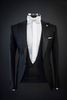 Bộ Tuxedo Dự Tiệc Cổ Phối Bóng Màu Đen G84.001