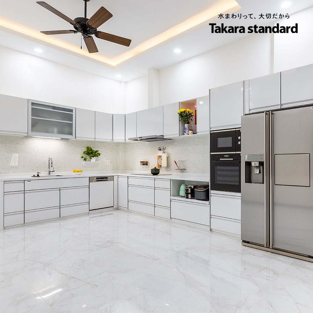 Hệ Tủ Bếp Nhật Bản Cao Cấp Treasia Chữ L Màu VSW - Nhà phố Phú Nhuận