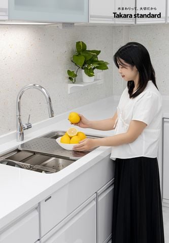 Hệ Tủ Bếp Nhật Bản Cao Cấp Treasia Chữ L Màu VSW - Nhà phố Phú Nhuận