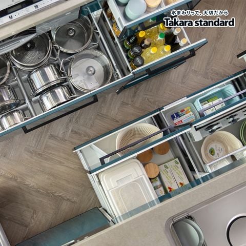 Hệ Tủ Bếp Nhật Bản Cao Cấp Treasia Chữ I Màu VSJ -  Showroom Nguyễn Cơ Thạch