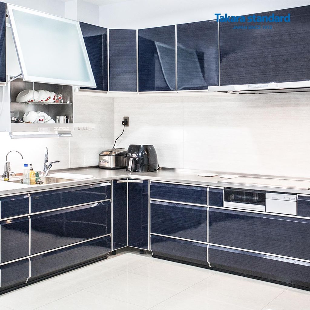 Hệ Tủ Bếp Lemure Chữ L Màu Xanh Gốm (LUN) - Nhà Phố Quận Bình Thạnh