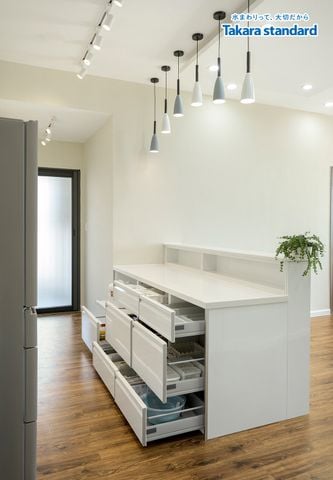 Hệ Tủ Bếp Lemure và Treasia Cao Cấp - KĐT Mizuki Park Bình Chánh