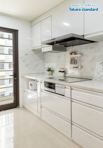 Hệ Tủ Bếp Cao Cấp Treasia Chữ I Màu VBW - Centrosa Hà Đô