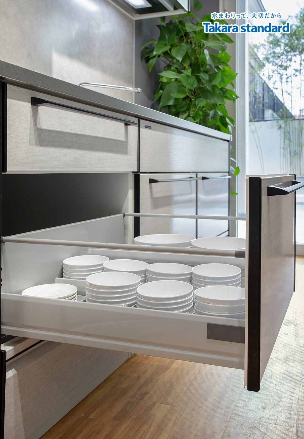 Hệ Tủ Bếp Treasia Cao Cấp Chữ I Màu VTW - Showroom Takara standard