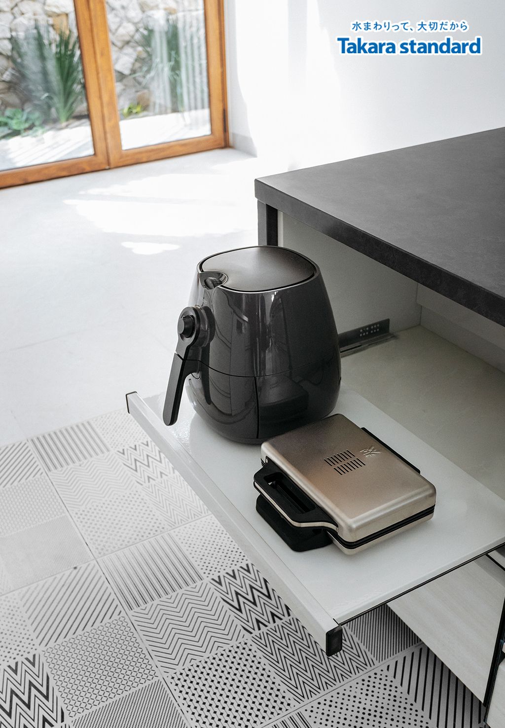Hệ Tủ Bếp Treasia màu VWW - Nhà phố Đồng Nai