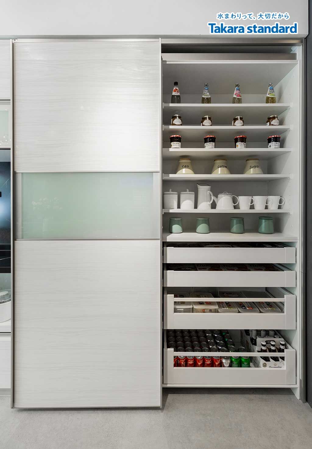 Hệ Tủ Bếp Lemure Cao Cấp Chữ I Màu LXW - Showroom Q2