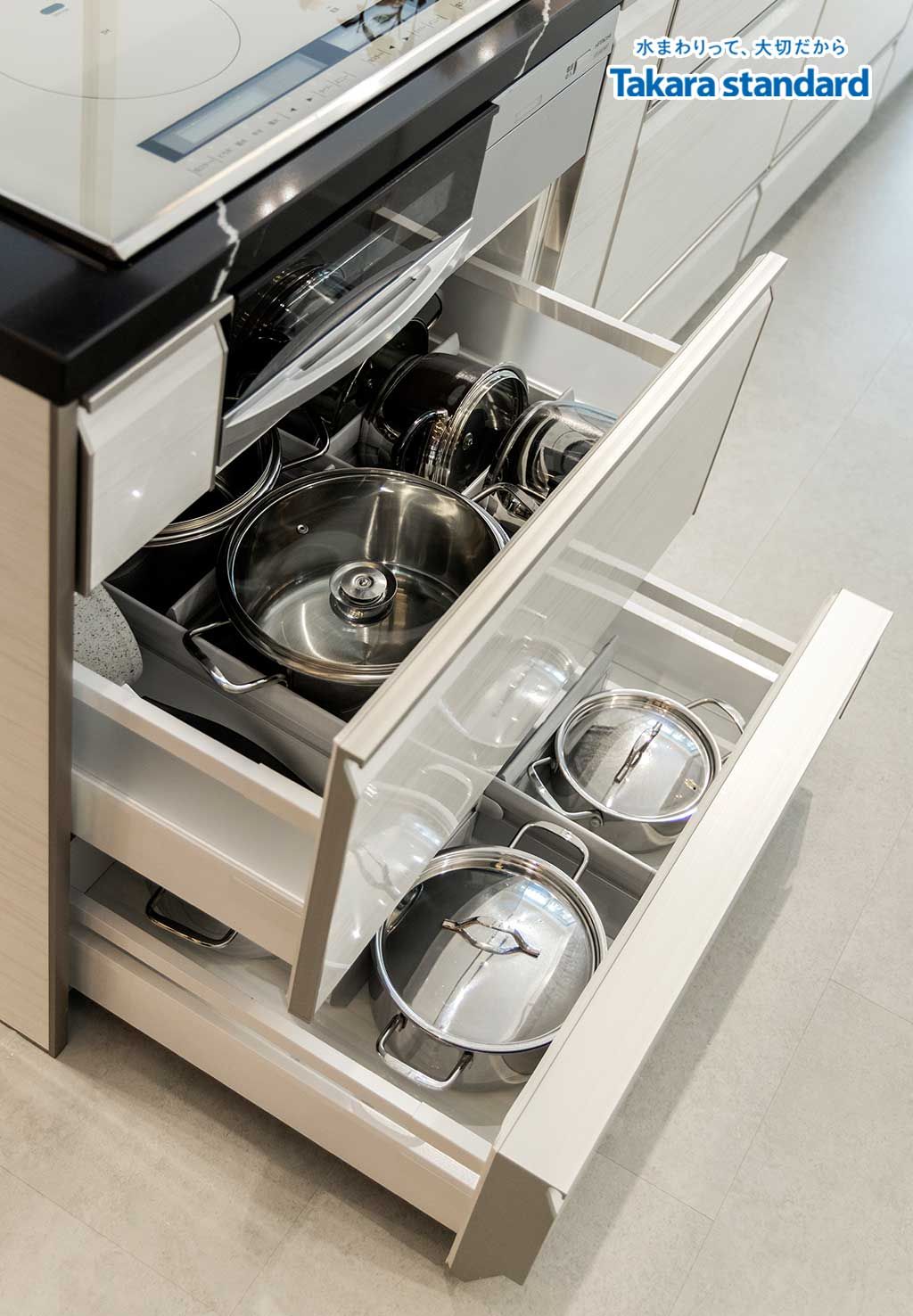 Hệ Tủ Bếp Lemure Cao Cấp Chữ I Màu LXW - Showroom Q2