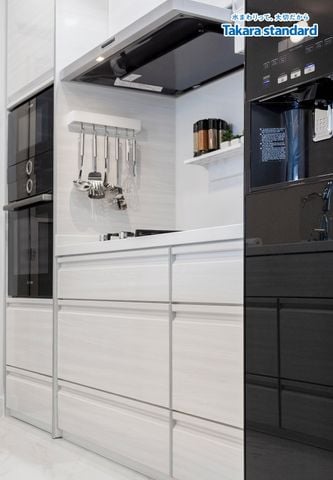 Hệ Tủ Bếp Treasia Cao Cấp Màu VWW - Căn Hộ Midtown Phú Mỹ Hưng Q7