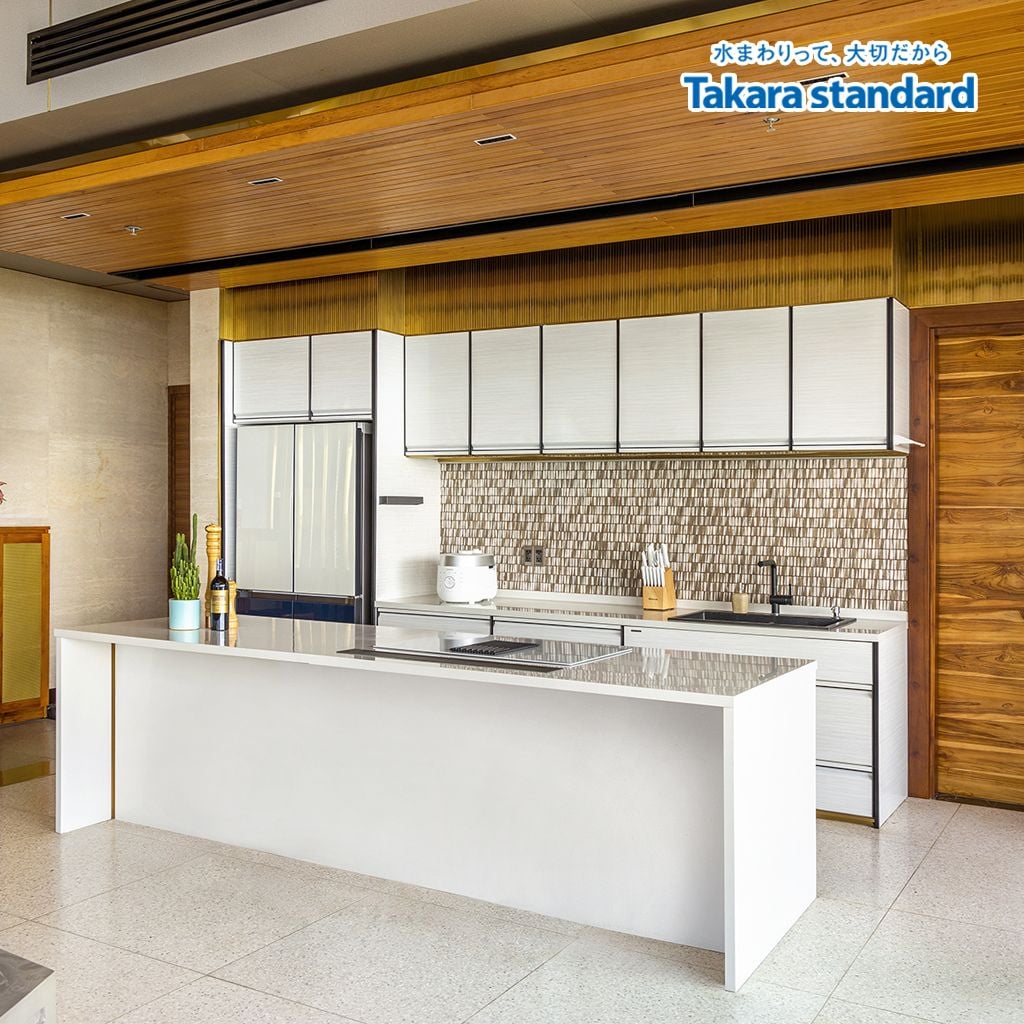 Hệ Tủ Bếp Nhật Bản Treasia Cao Cấp Chữ I  -  Penthouse Vinhomes Central Park