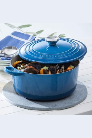 Nồi gang LeCreuset Brater rund Evo 26cm Blue Marseille