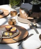  TABLE STORIES - TABLES FOR ALL OCCASIONS_Carolina Amell_9789401469180_Lannoo 