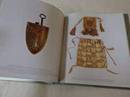 Carried Away All About Bags - 9780865651586