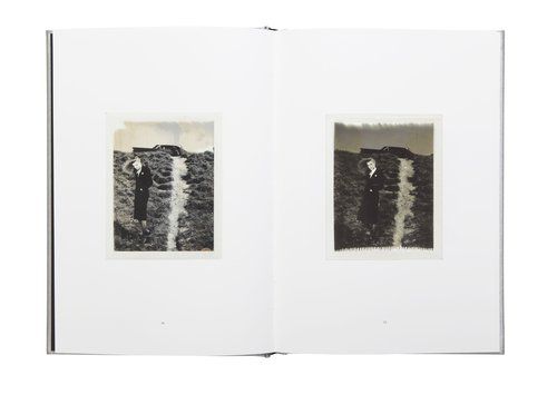  Guy Bourdin - Polaroids_Guy Bourdin_9782915173567_Editions Xavier Barral 