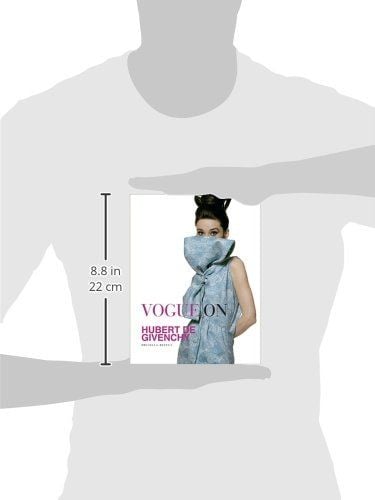 Vogue on Hubert De Givenchy_Drusilla Beyfus_9781419718007_Abrams