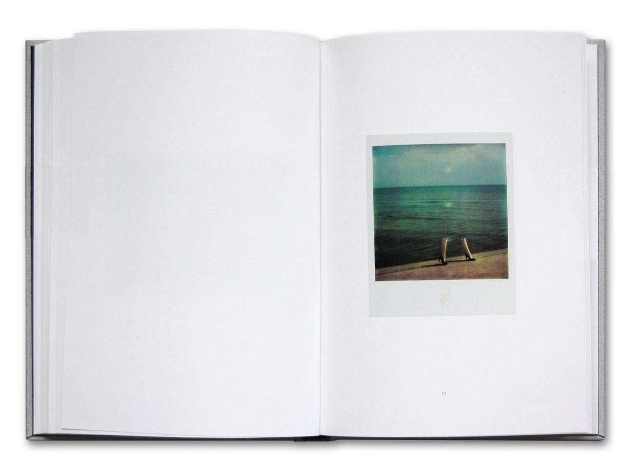  Guy Bourdin - Polaroids_Guy Bourdin_9782915173567_Editions Xavier Barral 