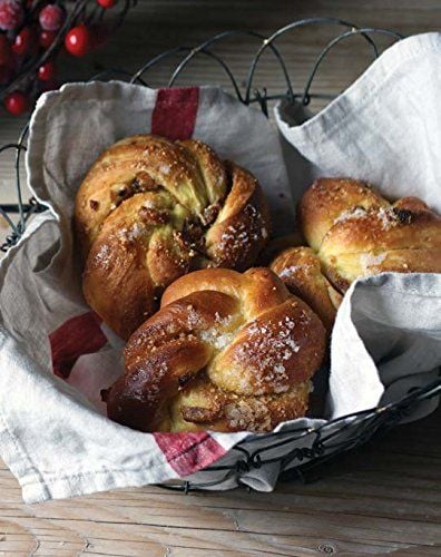 Christmas at Last!: Holiday Recipes and Stories from Italy