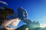  Living With Volcanoes 